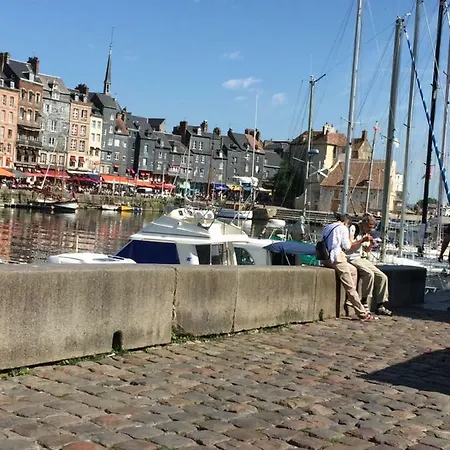 Sous Les Toits D'honfleur Lägenhet Honfleur