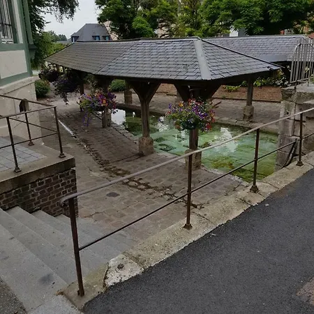 Sous Les Toits D'honfleur Lägenhet